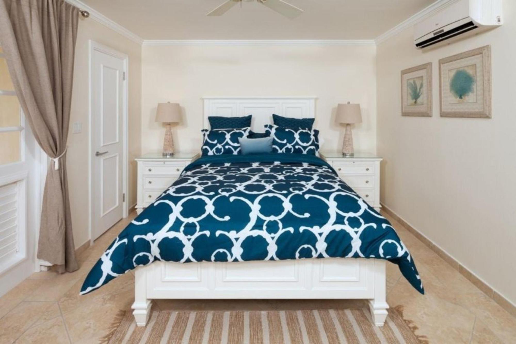 Sapphire Beach Condos Christ Church Rom bilde
