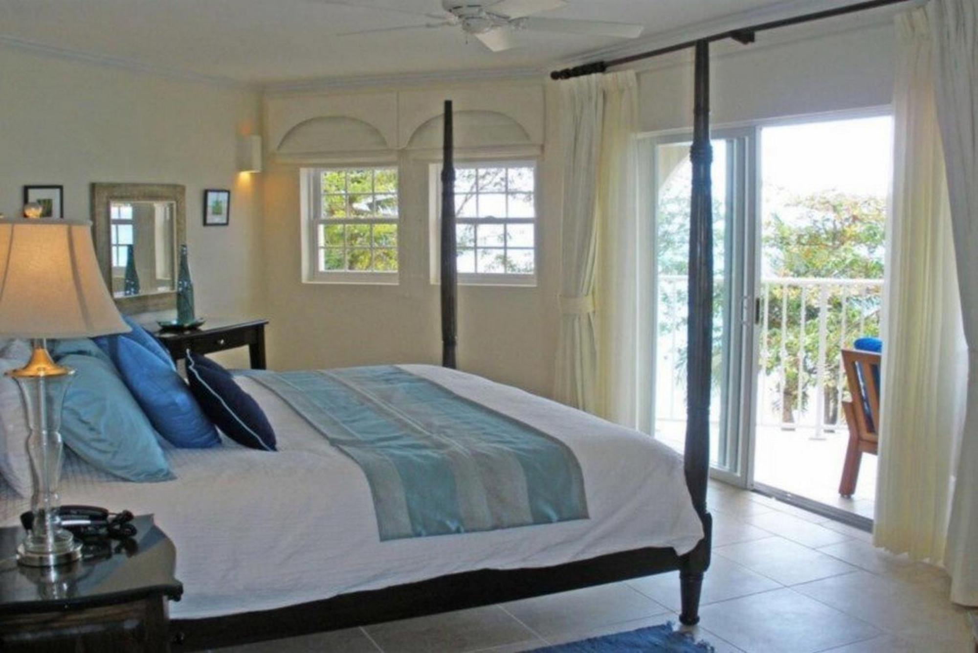Sapphire Beach Condos Christ Church Rom bilde