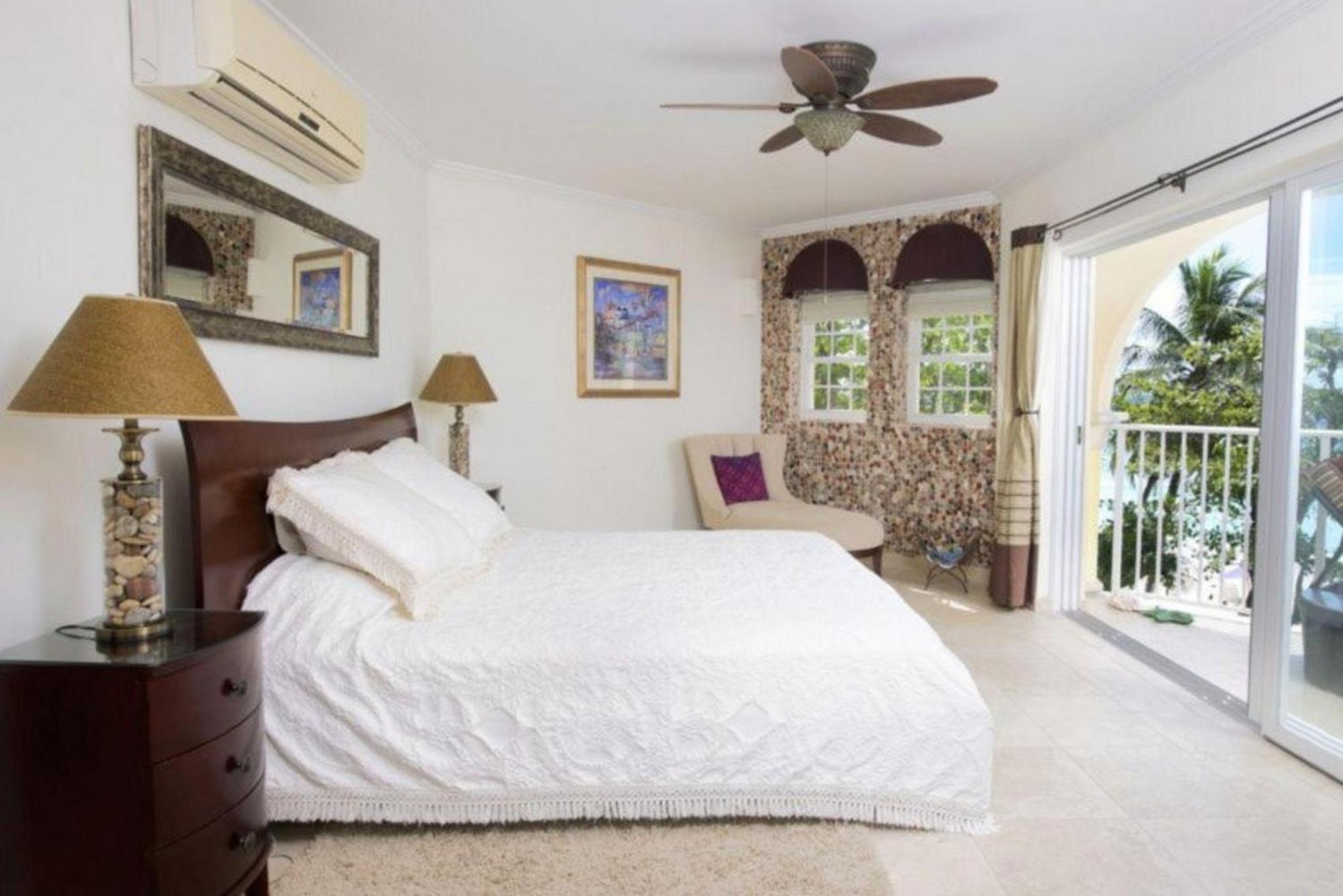 Sapphire Beach Condos Christ Church Rom bilde